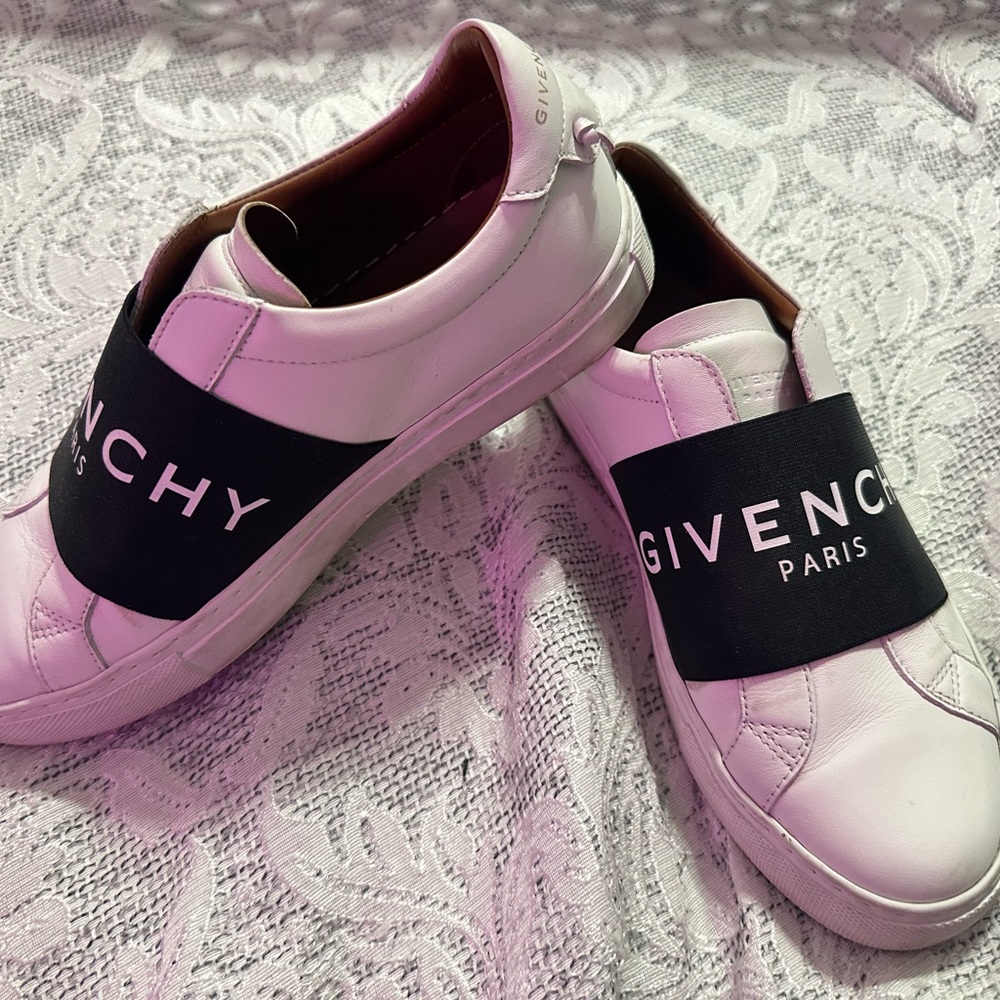 Givenchy Size 37 GUC Women’s Tennis Shoes